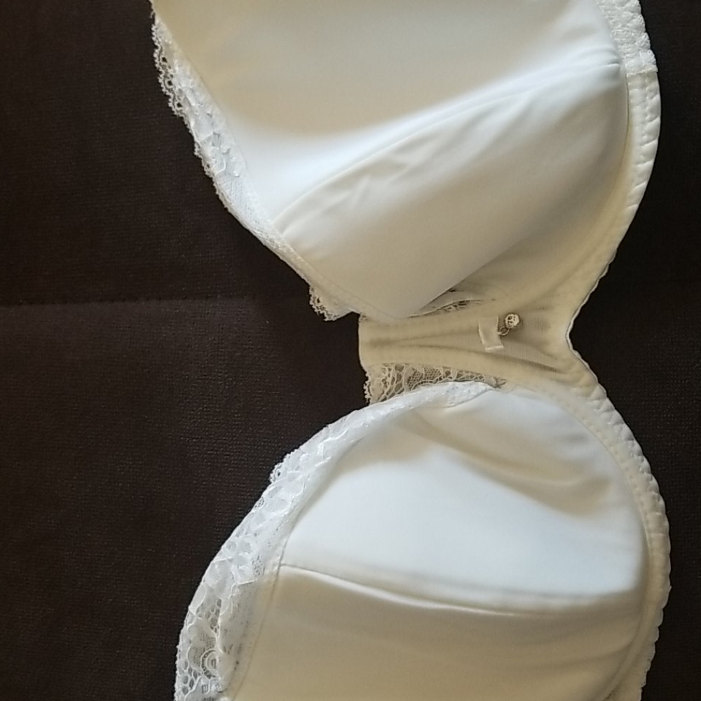 Kinga bra